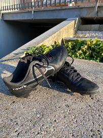 Scarpe calcio Nike Tiempo, n.40