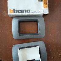 BTICINO serie living Int.