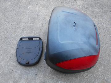 bauletto givi 47 litri con piastra