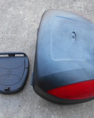 bauletto givi 47 litri con piastra