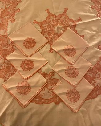 Vintage tovaglia rosa di tessuto prezioso