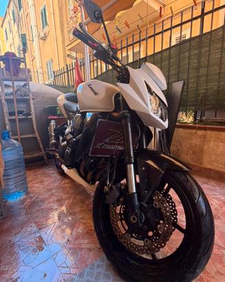 Kawasaki Z750