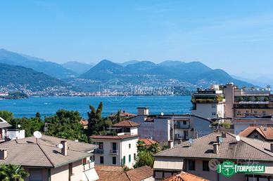 ATTICO VISTA LAGO A STRESA