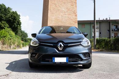 RENAULT Clio GPL Moschino Zen - 2019 - TRATTABILE