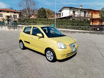 KIA PICANTO 1.1 BENZINA 