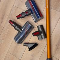 Accessori e base Dyson V8 Absolute