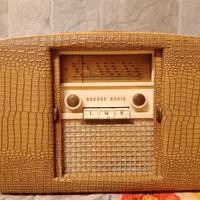 Radio portatile d'epoca Akkord anni 50