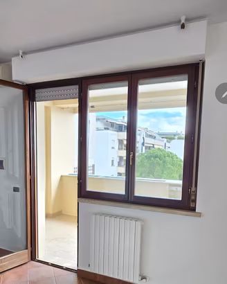 Infissi in legno in buonissimo stato