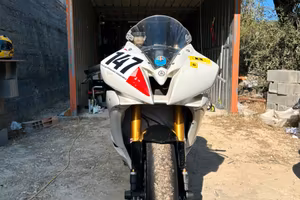 Yamaha R6 pista