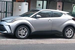 TOYOTA CHR