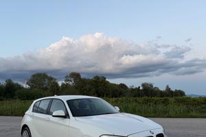 Bmw 116 116i 5p. Urban