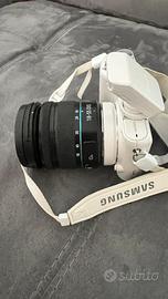 Samsung NX2000+Obiettivo 18-55mm Mirrorless