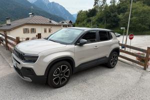 JEEP AVENGER SUMMIT BICOLOR
