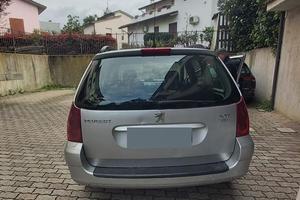 Automobile funzionante