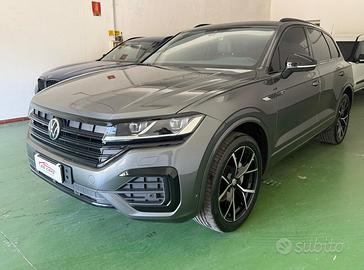 Touareg 3.0 231 R line