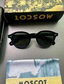 MOSCOT