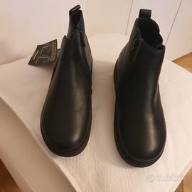 Scarponcini donna neri in pelle