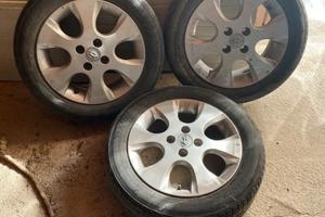 cerchioni e pneumatici Hyundai i20