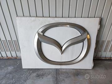 Insegna Mazda retroilluminabile