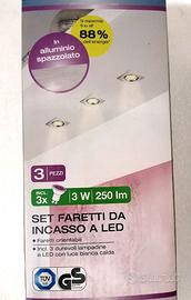 n.6 faretti LED in alluminio orientabili - nuovi