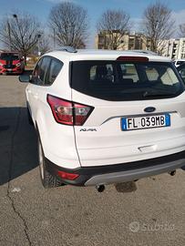 Ford kuga 1500 120cv plus