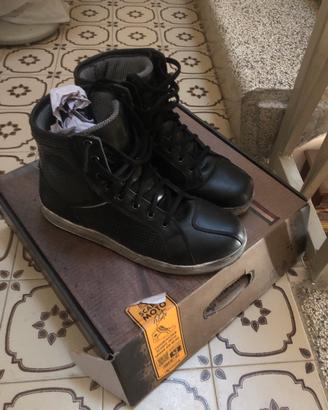 Scarpa moto