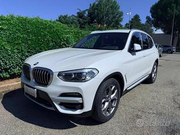 BMW X3 xDrive20d xLine AUT - NAVI - LED - PDC -