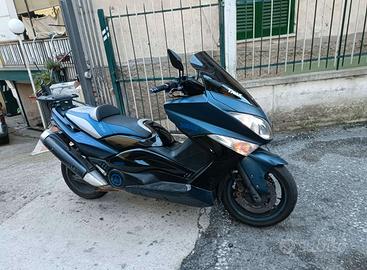 Tmax Yamaha