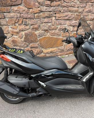 Yamaha X Max 400 Iron Max 2019