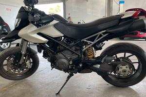 Ducati  hypermotard 796