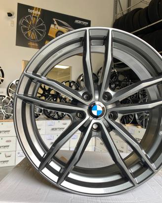 Cerchi Bmw raggio 18 NUOVI cod.102937