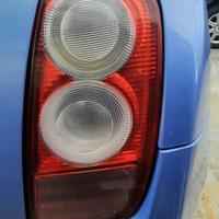 NISSAN MICRA 2007 - STOP POSTERIORE DESTRO