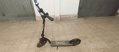 NILOX DOC TWELWE ruote 12 pollici 