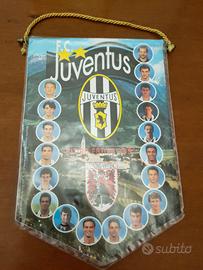Gagliardetto nuovo Juventus 
ritiro estivo 1991 