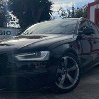 Audi A4 B8 Restyling Avant S Line est. + Advanced 