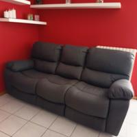 DIVANO 3 POSTI. GRIGIO SCURO