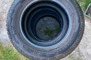 Treno pneumatici 215/65/R16 YOKOHAMA Geolandar A/T
