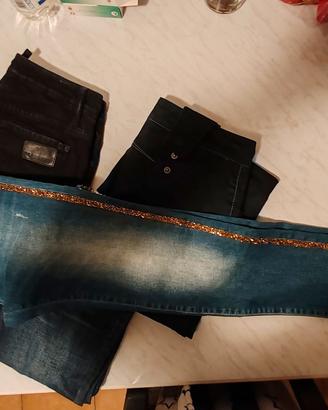 pantaloni da donna 