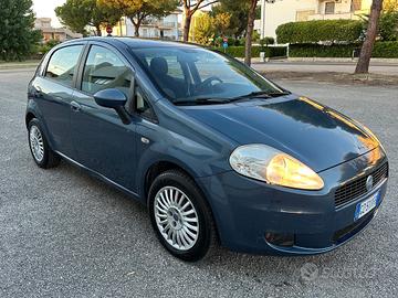 Fiat Grande Punto 1300 diesel 75 CV 5 porte 2007 n