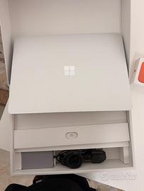 Microsoft Surface Laptop 7 15” Snapdragon X Elite