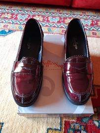 scarpe in vernice color vino "Soffice Sogno" nuove