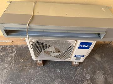 3 condizionatori a soffitto