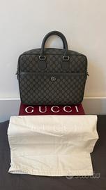 Gucci GG Supreme Briefcase / Borsa Business