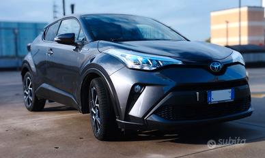 Toyota C-HR 1.8 Hybrid 122 CV Automatic – 52.000 k