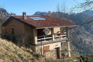 CASA INDIPENDENTE A MARONE