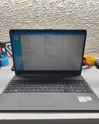 Notebook HP 15s-fq1048nl  CPU i3 RAM 8GB DIFETTOSO