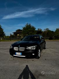 Bmw 118d Xdrive manuale NEOPATENTATI