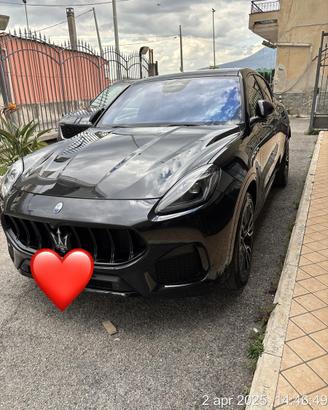 Maserati grecale modena
