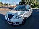 lancia-ypsilon-1-2-16v-momo-design