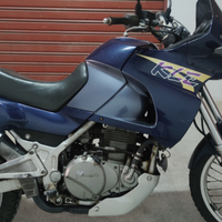 Kle 500 bicilindrico economico è affidabile